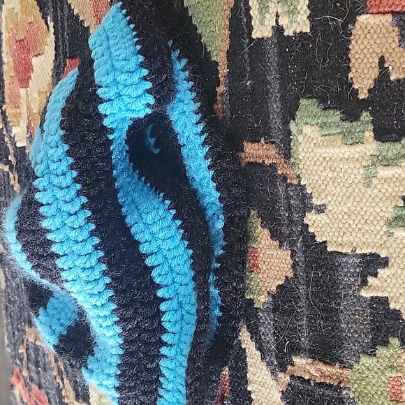 Child's Hat Crocheted by my Daughter - Picture 3 of 4